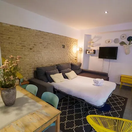 Rentalsevilla Rentalsevilla Moderno Apartamento En El Centro Con Patio Apartamento Sevilla