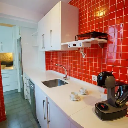 Rentalsevilla Rentalsevilla Moderno Apartamento En El Centro Con Patio